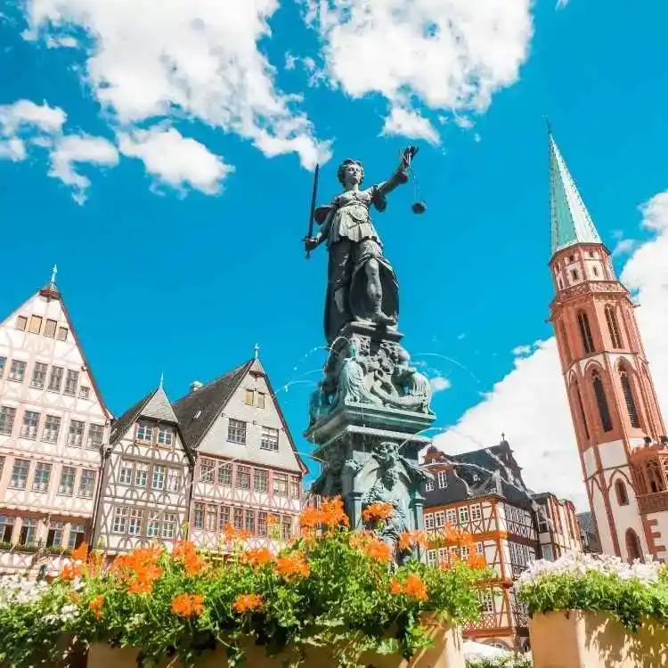 Training courses location: Frankfurt